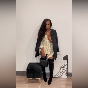 Dor Dor - Lace Tunic Top